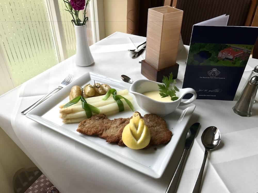 Park Hotel Fasanerie Neustrelitz Εξωτερικό φωτογραφία