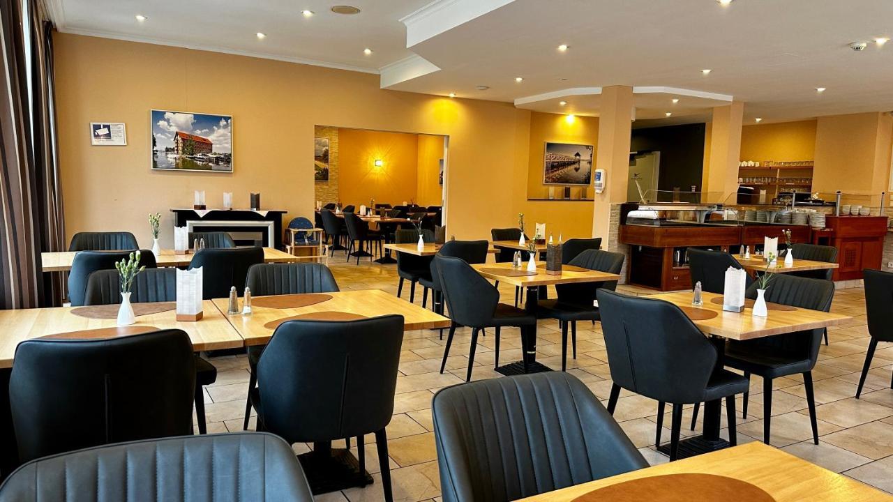 Park Hotel Fasanerie Neustrelitz Εξωτερικό φωτογραφία